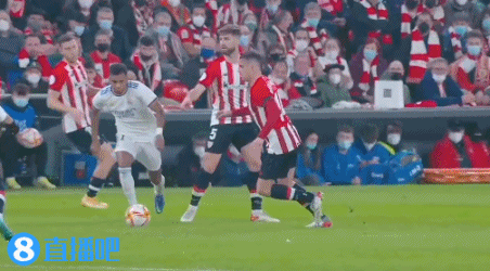 一款游戏如何能让对背景完全陌生的玩家，产生强烈的代入感？